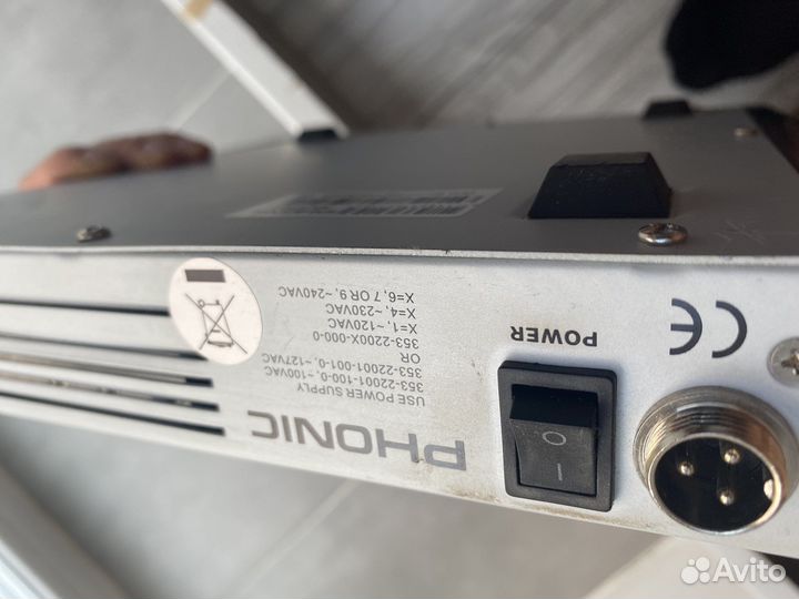 Микшерный пульт phonic MU 1202