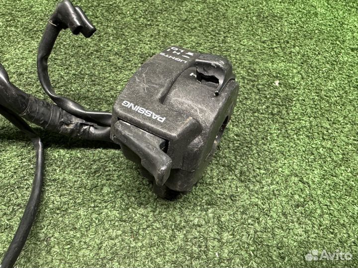 Пульт левый Honda VFR 400 NC30