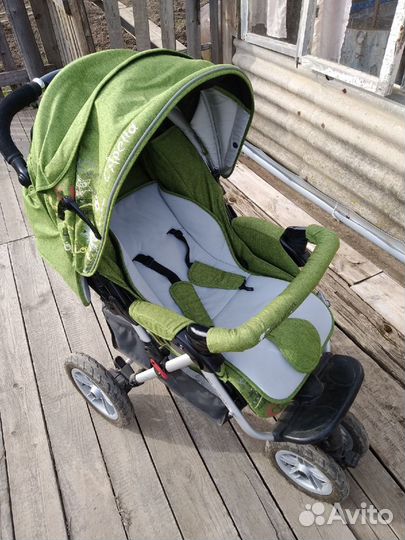 Детская коляска
