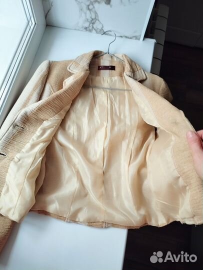 Женский жакет пиджак XS 40 бежевый