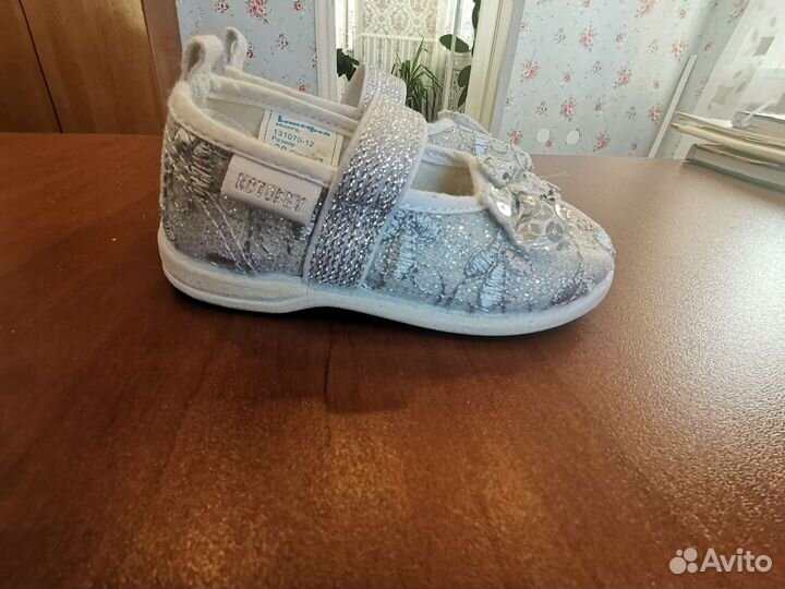 Туфли для девочки