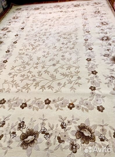 Ковер шерстяной