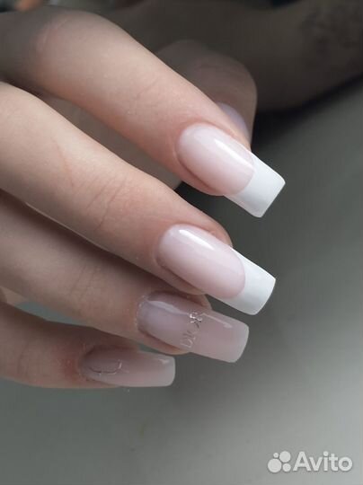 Маникюр, наращивание, укрепление гелем