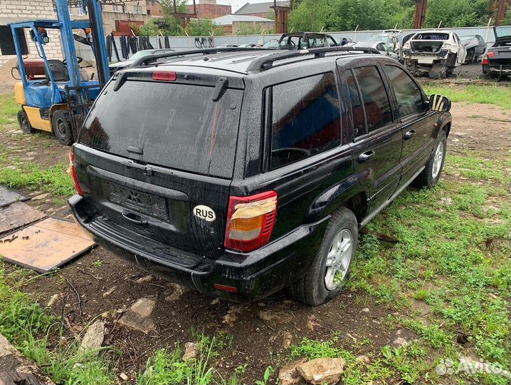 В разборе Jeep grand cherokee wj