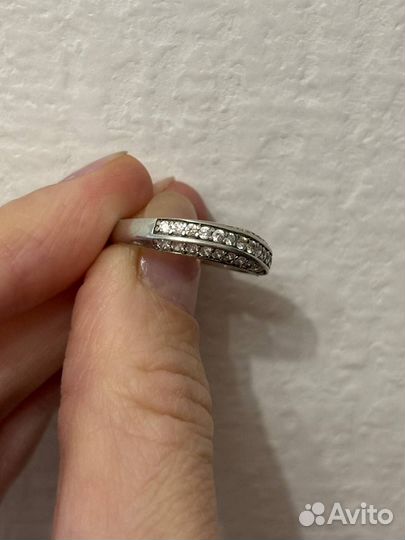 Серебряное кольцо с фианитами