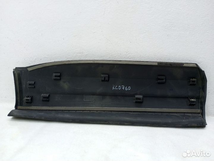 Молдинг двери volkswagen tiguan Задний левый, нижний