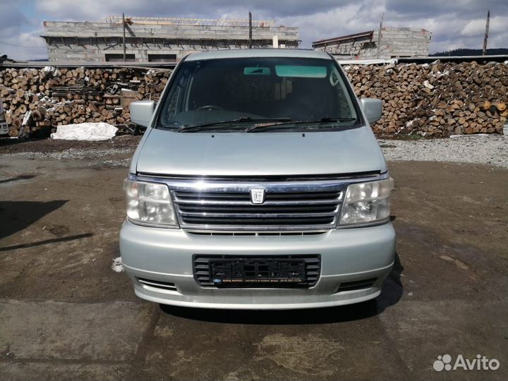 Nissan elgrand
