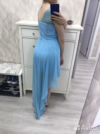 Платье вечернее
