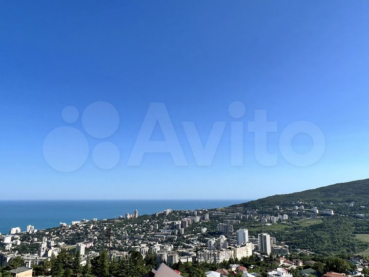 Дом 252,5 м² на участке 6 сот.