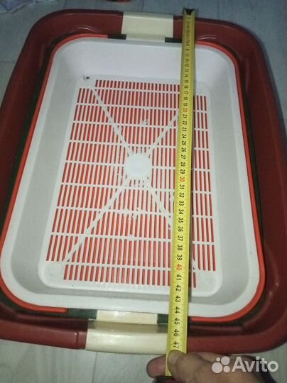 Лоток, лежанка,шлейки,пеленки