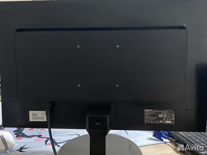 Монитор philips 60hz