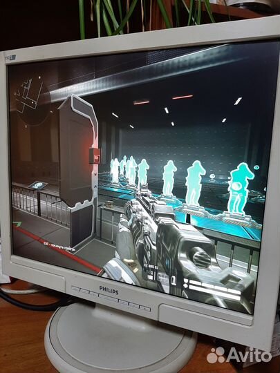 Монитор Philips