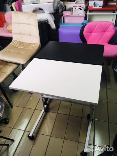 Подкатной столик