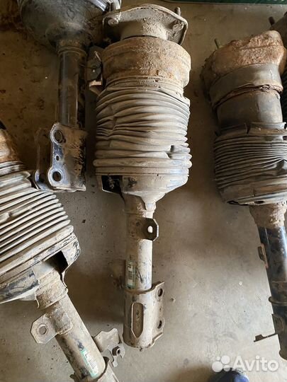 Пневмостойка lexus rx300