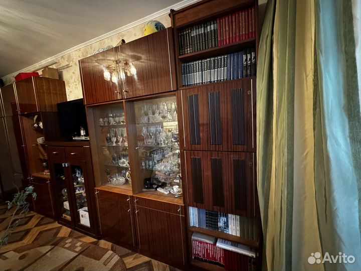 Мебель шкафы и стенки бу