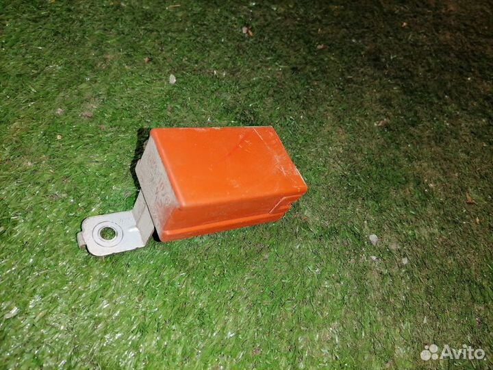 Блок электронный MN141076 Mitsubishi Pajero III V7