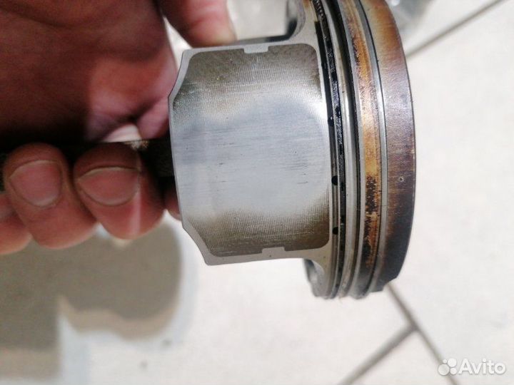 Поршень c шатуном правый Lexus Gs350