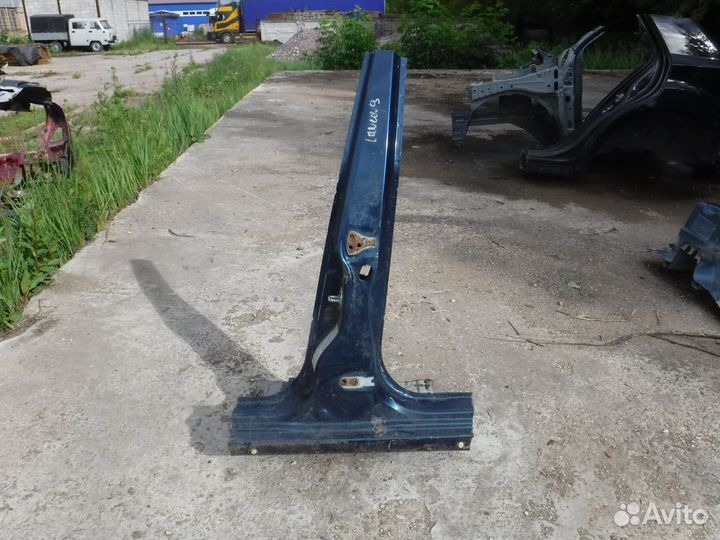 Стойка средняя левая Mitsubishi Lancer 9 2006