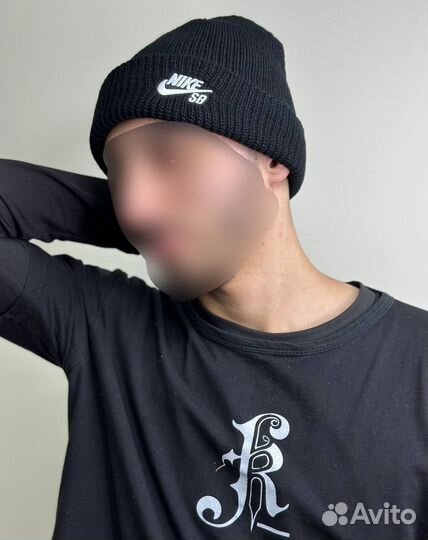 Шапка Nike зимние