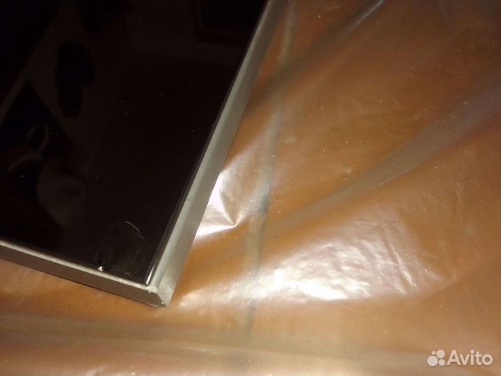 Зеркало настенное