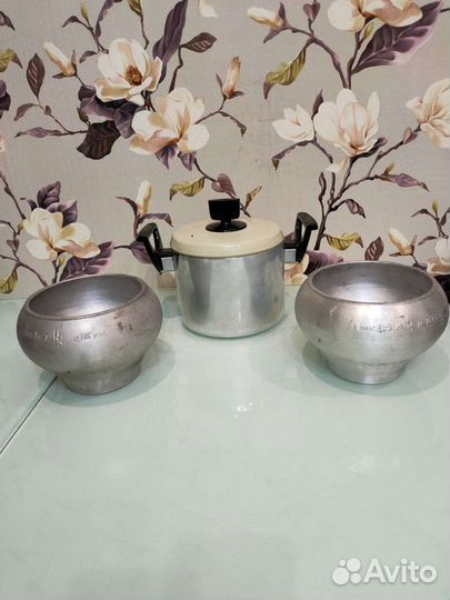 Новые чугуннки и новая кастрюля СССР