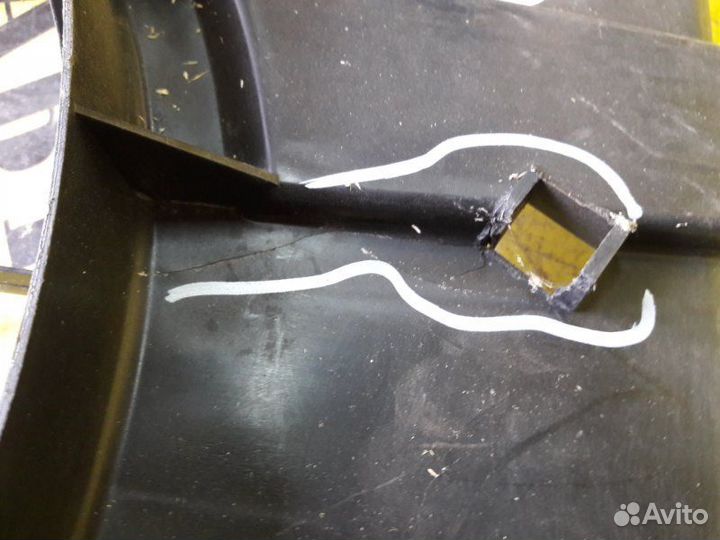 Диффузор вентилятора Chevrolet Cruze 2009-2016