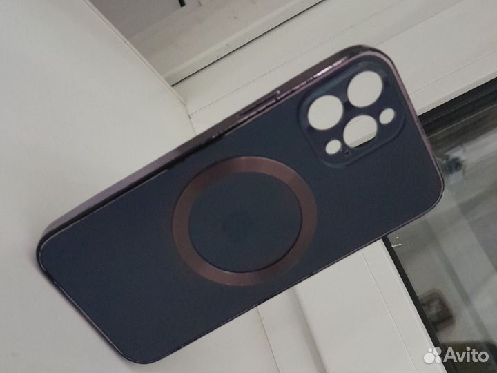 Чехол на iPhone 12 pro с беспроводной зарядкой