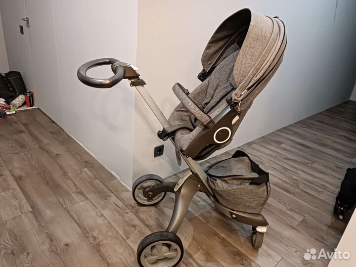 Коляска stokke