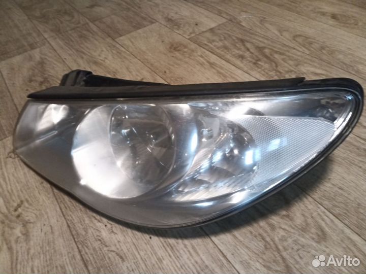 Фара правая hyundai Elantra HD