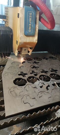 Лазерная резка стального листа до 16 мм