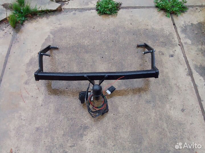 Фаркоп на renault sandero stepway 2