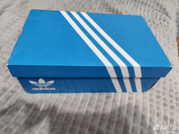 Кроссовки adidas самба