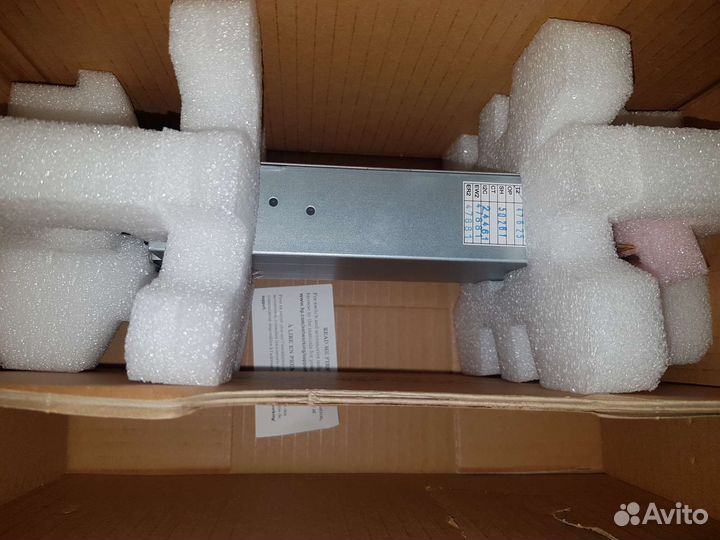 Блок питания hp j9580a 1000w новый