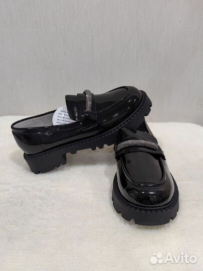 Новые лоферы для девочки 35