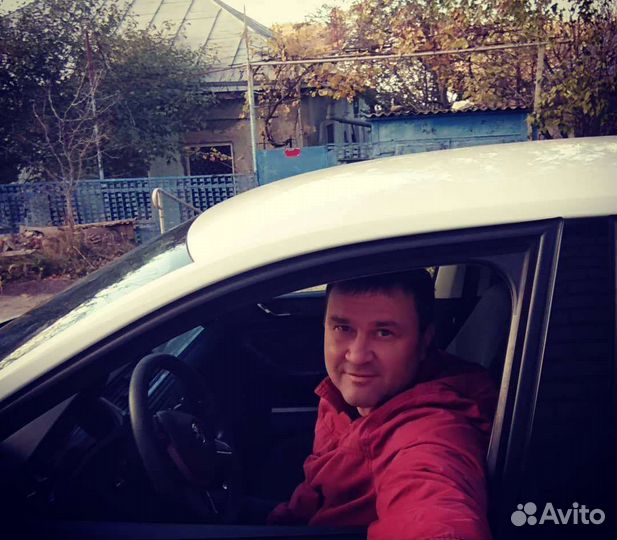 Инструктор по вождению автоинструктор