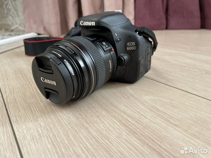 Зеркальный фотоаппарат canon EOS 600d