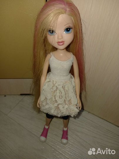 Кукла мокси