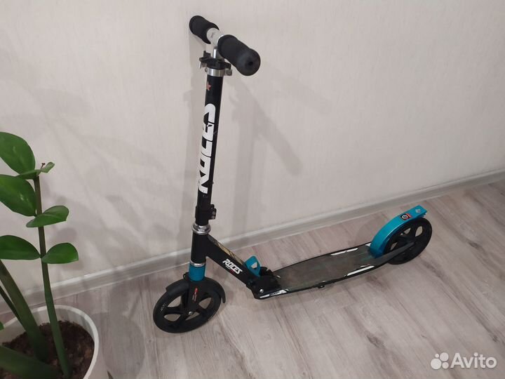 Самокат Roces 100кг