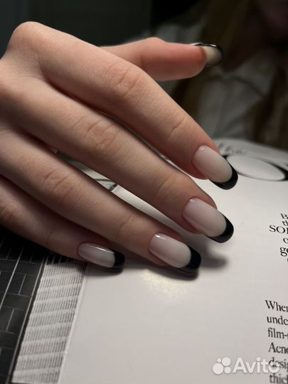 Маникюр педикюр