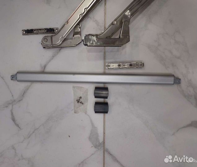 Aventos HL и ручка antaro