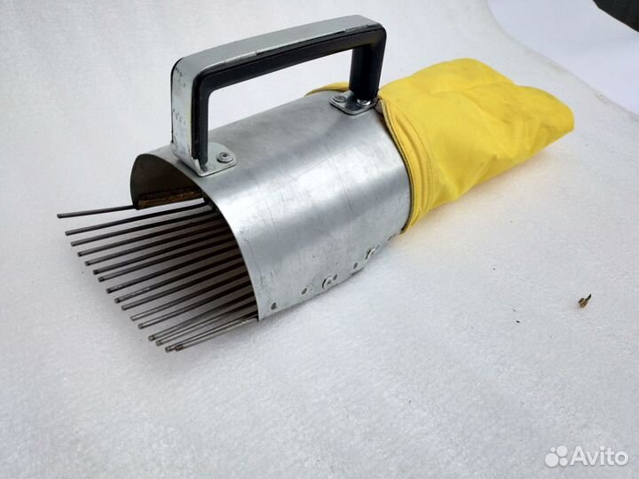 Комбайн для сбора ягод