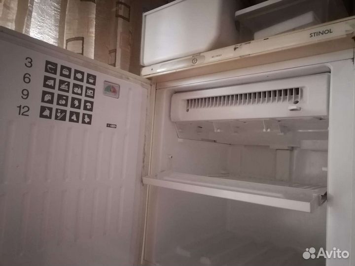 Холодильник Stinol - 110 No Frost