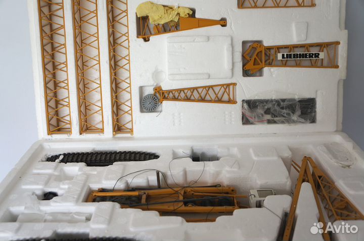 1/50 Кран гусеничный Liebherr LR 1280 1:50