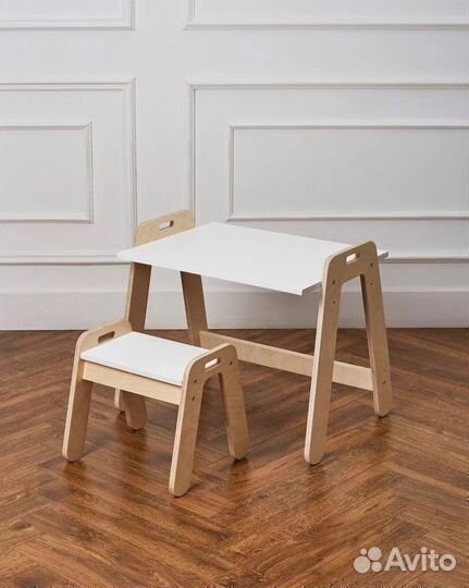 Детский стол и стул