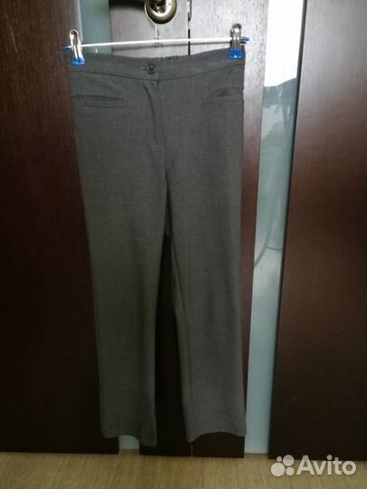 Школьная форма для девочки (юбка, пиджак, брюки)