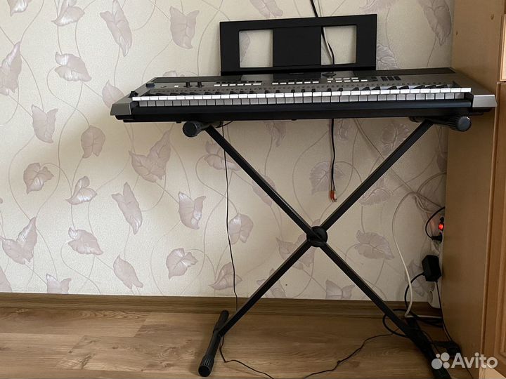 Синтезатор yamaha psr e443