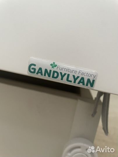 Продам детскую кроватку