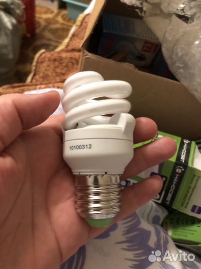 Лампочка е27 на 4000К