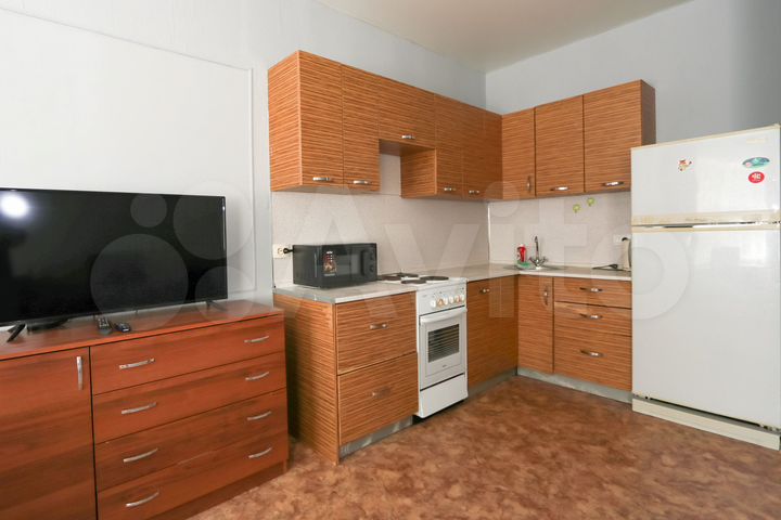 2-к. квартира, 60 м², 2/9 эт.
