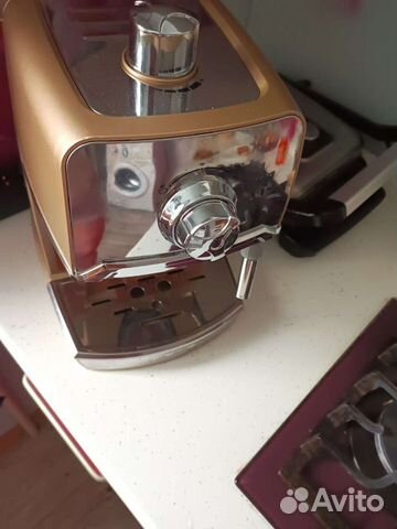 Кофеварка рожковая polaris